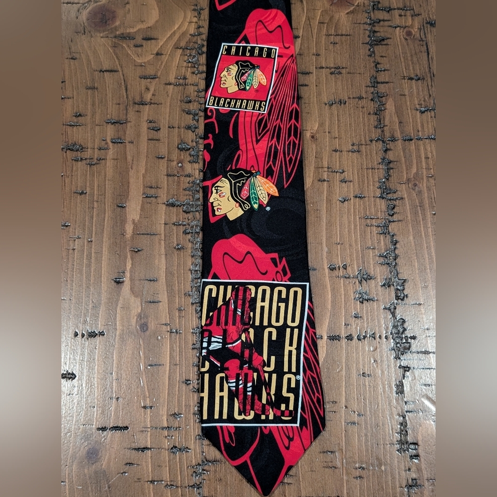 VTG- Chicago Blackhawks NHL Tie